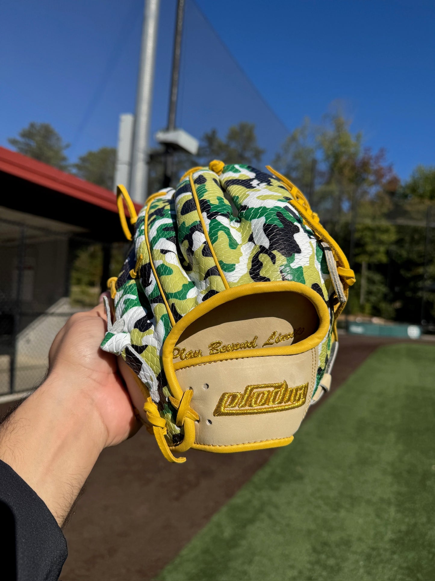 Prodigy Camo - Outfielder Glove