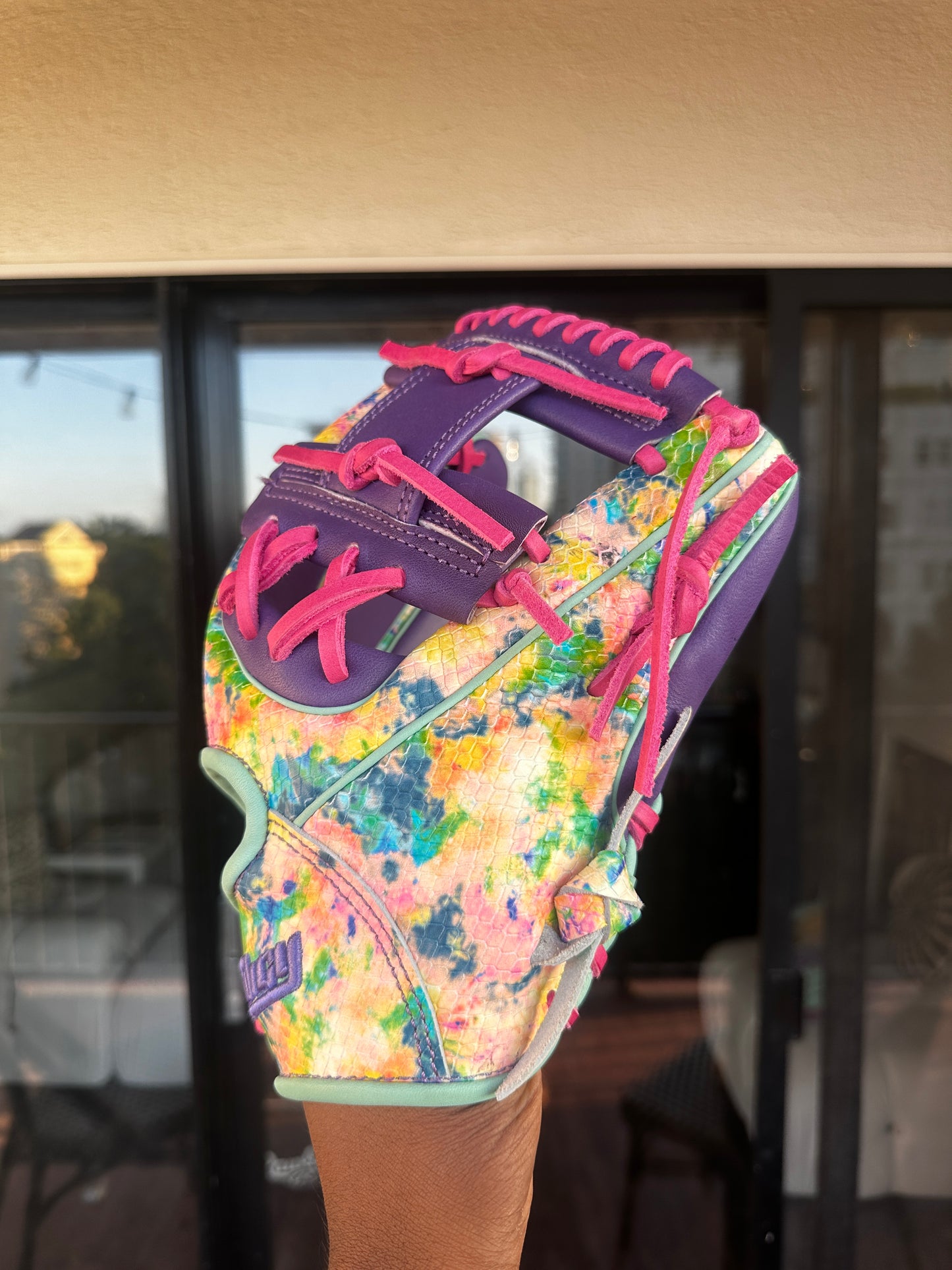Summer 25: Infielders Glove
