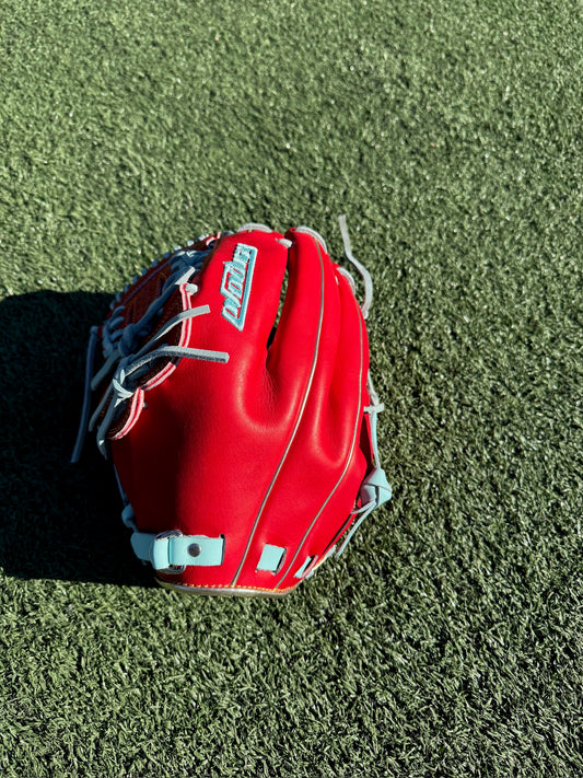 Prodigy Red - Pitcher’s Glove